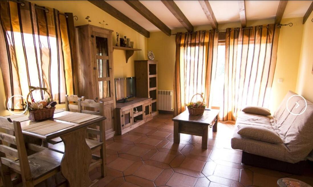 Apartamentos Rurales "La Cabana" Rascafría Екстериор снимка