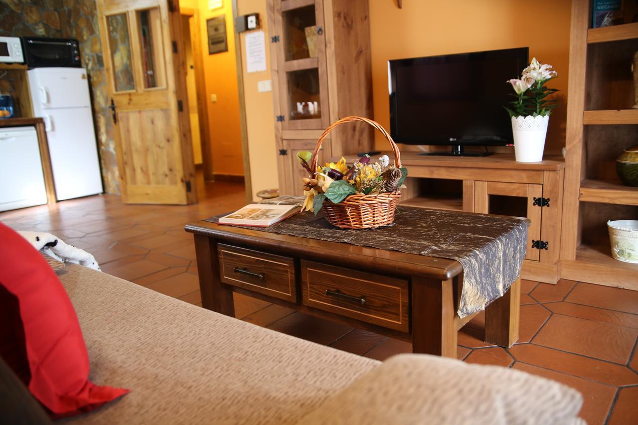 Apartamentos Rurales "La Cabana" Rascafría Екстериор снимка